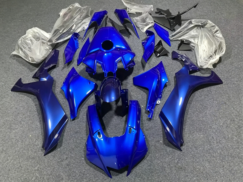 4 новых комплекта обтекателей  – обзор и цена Model Kit Yamaha R1